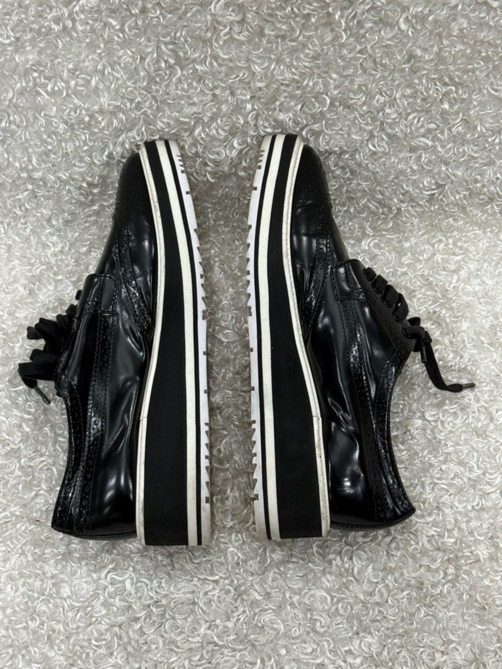 Prada Platform Brogue-Trim Leather Oxford - Picture 8 of 11